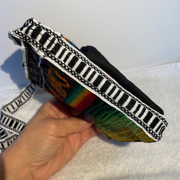 Cayman Islands and Dolphin Small Crossbody Bag - Picture 7 of 13